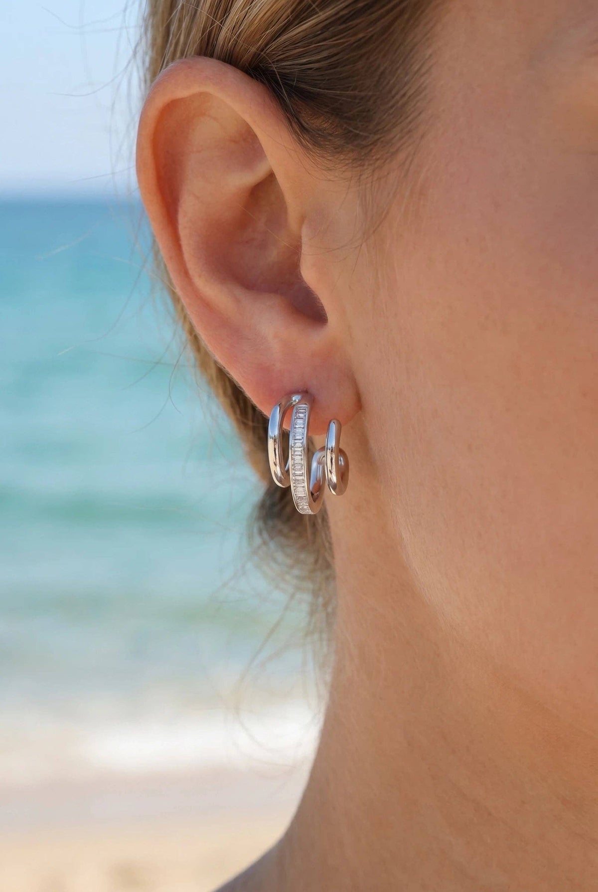 Stainless steel earrings: GOLDEN