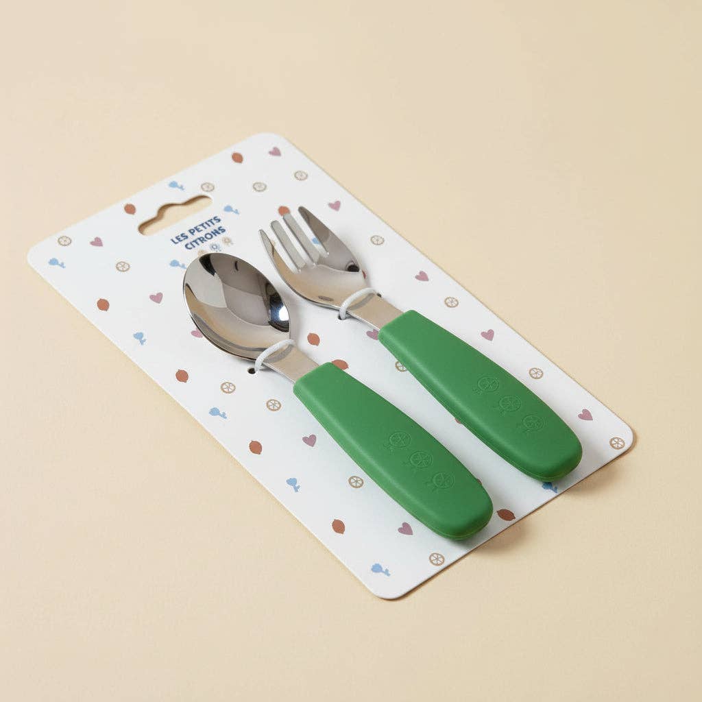 Xavier the steel cutlery: Green